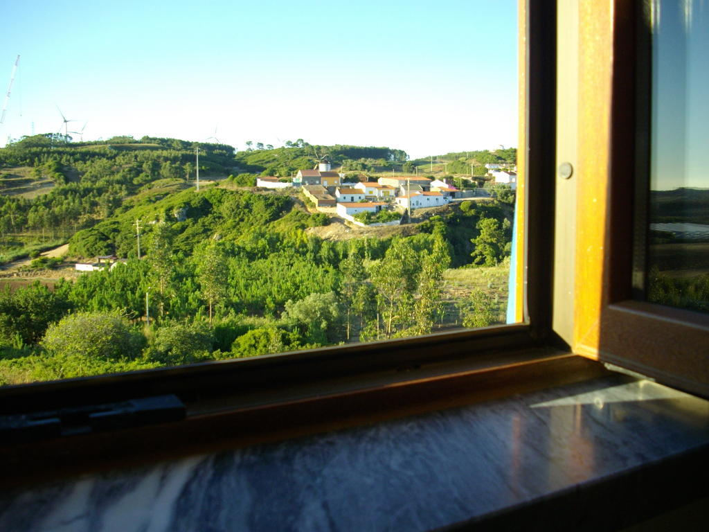 The Windhouse Villa São Bartolomeu Oda fotoğraf